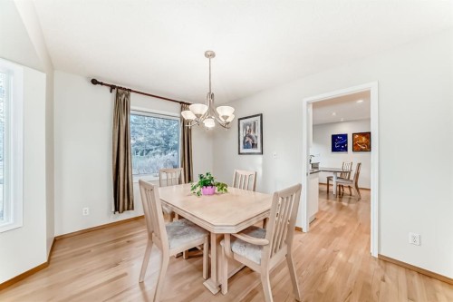 3707 37 Street Nw, Calgary, AB - Indoor