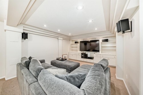 3707 37 Street Nw, Calgary, AB - Indoor Photo Showing Office