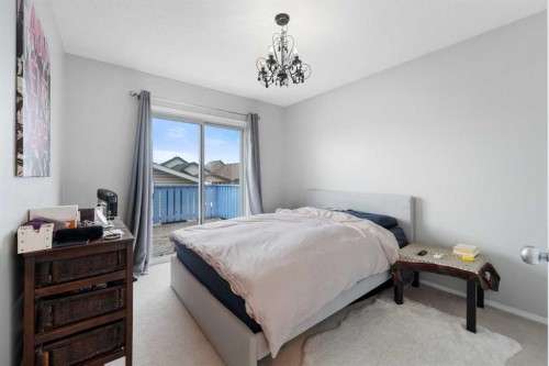 127 Tarawood Road Ne, Calgary, AB - Indoor Photo Showing Bedroom