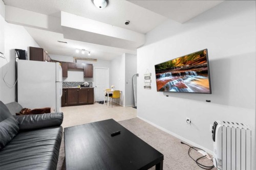 127 Tarawood Road Ne, Calgary, AB - Indoor