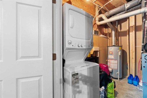 127 Tarawood Road Ne, Calgary, AB - Indoor Photo Showing Laundry Room