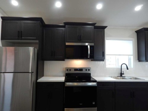 #11-5210 65 Avenue, Olds, AB 