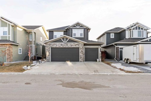 1402 Price Road  Carstairs, AB T0M 0N0