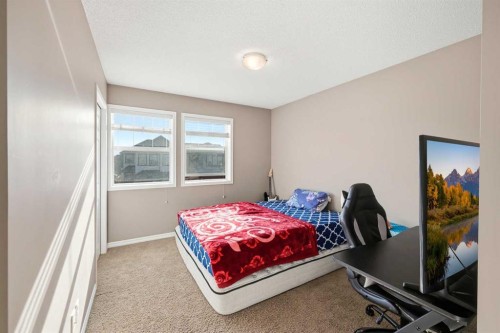 69 Skyview Springs Crescent Ne, Calgary, AB - Indoor Photo Showing Bedroom