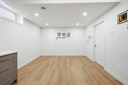 69 Skyview Springs Crescent Ne, Calgary, AB - Indoor Photo Showing Other Room
