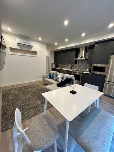 2115-200 Seton Circle Se, Calgary, AB - Indoor