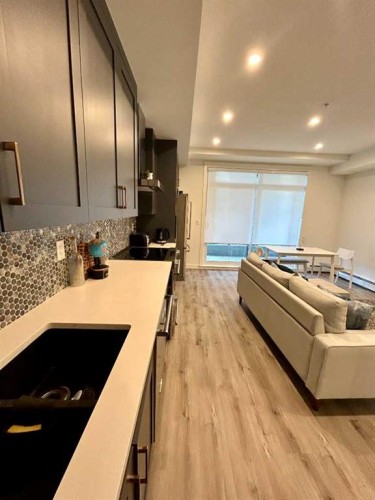 2115-200 Seton Circle Se, Calgary, AB - Indoor Photo Showing Kitchen