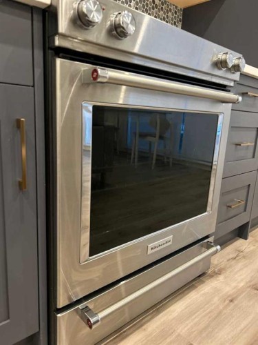 2115-200 Seton Circle Se, Calgary, AB - Indoor Photo Showing Kitchen