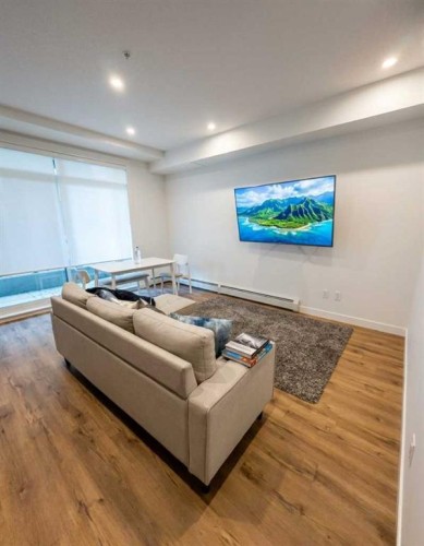 2115-200 Seton Circle Se, Calgary, AB - Indoor