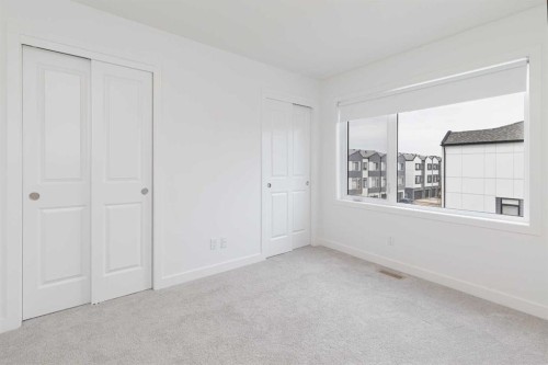 409-8535 19 Avenue Se, Calgary, AB - Indoor Photo Showing Other Room