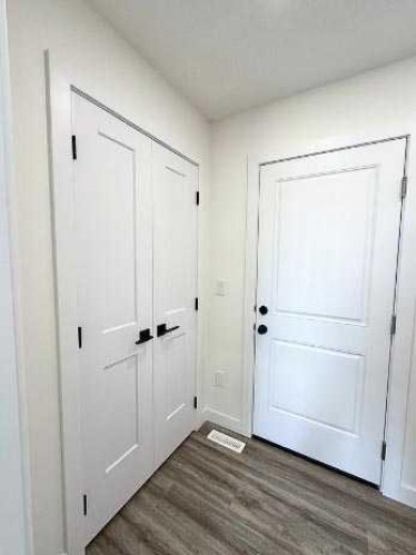 1207 Westview Drive, Bowden, AB - Indoor Photo Showing Other Room