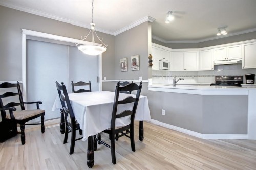 92 Prestwick Gardens Se, Calgary, AB - Indoor Photo Showing Dining Room