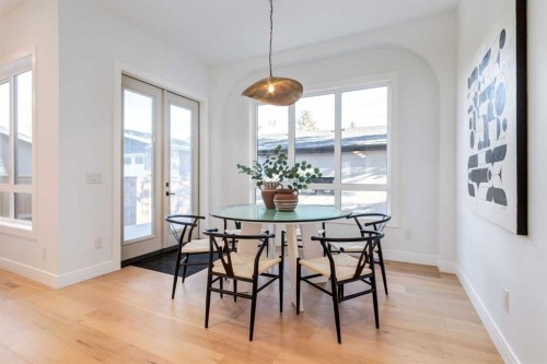 8812 33 Avenue Nw, Calgary, AB - Indoor Photo Showing Dining Room