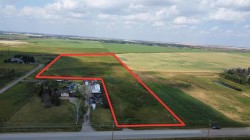 280132 TOWNSHIP ROAD 240  Chestermere, AB T1K 0K5