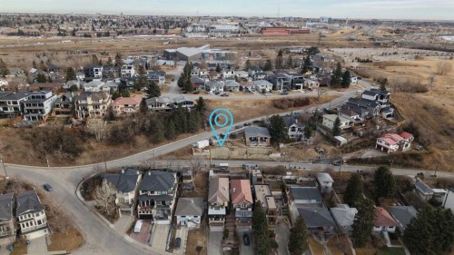 205 Thomson Avenue Ne, Calgary, AB 