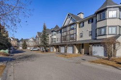 69 Cougar Ridge Mews SW Calgary, AB T3H 5P3