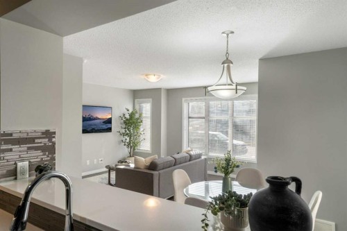 10940 Cityscape Drive Ne, Calgary, AB - Indoor Photo Showing Dining Room