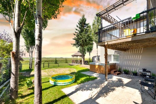 732 1 Avenue, Irricana, AB - Outdoor With Deck Patio Veranda