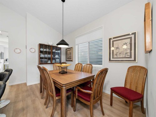 111 Haskayne Drive Nw, Calgary, AB - Indoor Photo Showing Dining Room