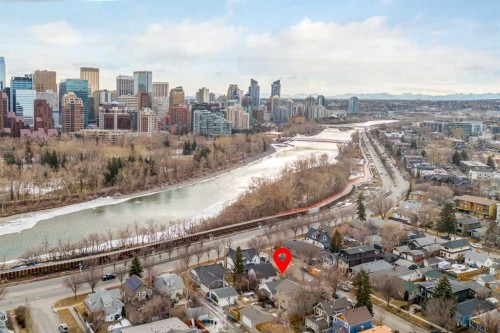 712 4A Street Nw, Calgary, AB 