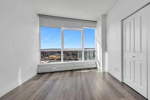 2004-77 Spruce Place Sw, Calgary, AB - Indoor