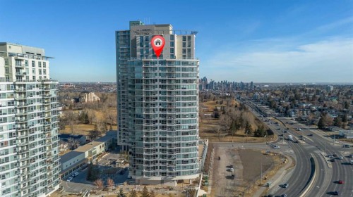 2004-77 Spruce Place Sw, Calgary, AB - Outdoor With View