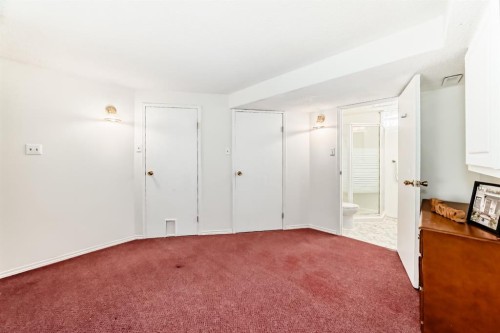 11 Martinridge Place Ne, Calgary, AB - Indoor Photo Showing Other Room