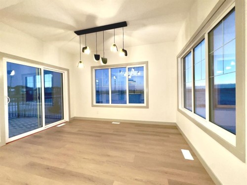 37 North Bridges Landing, Langdon, AB - Indoor Photo Showing Other Room