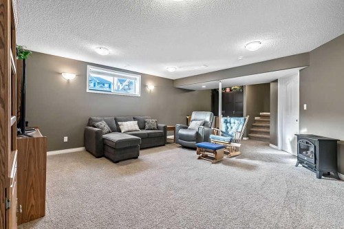115 Cougarstone Square Sw, Calgary, AB - Indoor
