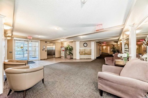 116-6800 Hunterview Drive Nw, Calgary, AB - Indoor
