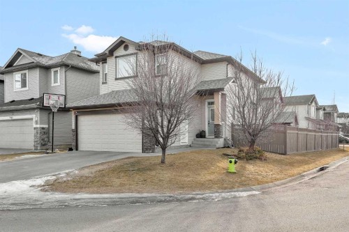 60 Saddlecrest Green Ne, Calgary, AB - Outdoor