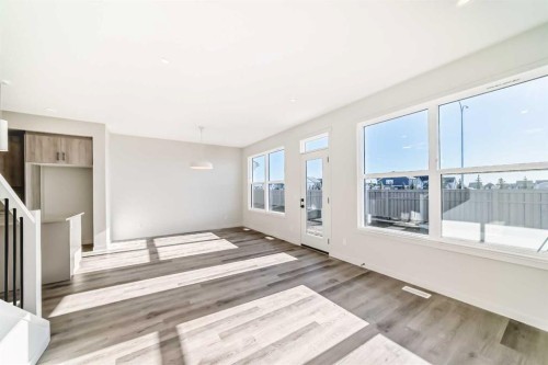 107 Mercado Crescent Se, Calgary, AB - Indoor Photo Showing Other Room