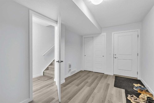363-301 Redstone Boulevard Ne, Calgary, AB - Indoor Photo Showing Other Room