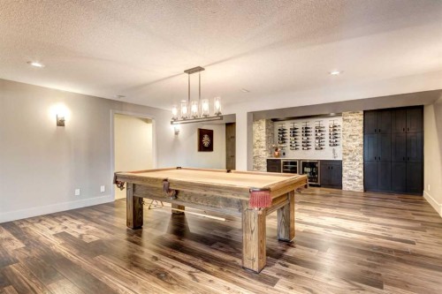 566 Pine Creek Ridge, Heritage Pointe, AB - Indoor Photo Showing Other Room