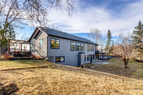 566 Pine Creek Ridge, Heritage Pointe, AB - Outdoor