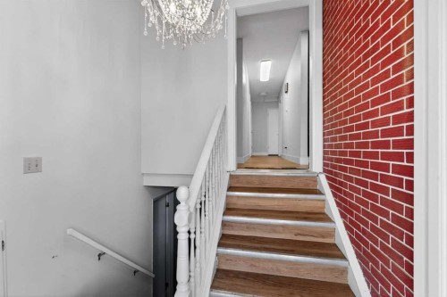 6003 Pinepoint Drive Ne, Calgary, AB - Indoor Photo Showing Other Room