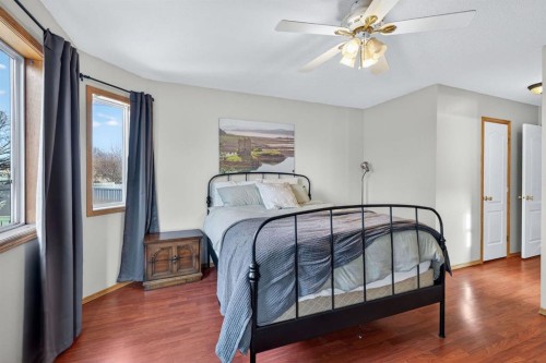 68 Coventry Green Ne, Calgary, AB - Indoor Photo Showing Bedroom