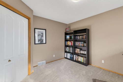 68 Coventry Green Ne, Calgary, AB - Indoor Photo Showing Other Room