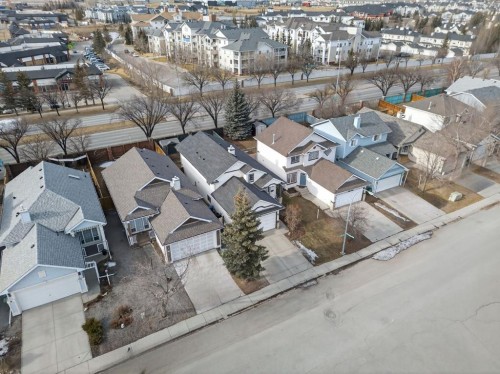 68 Coventry Green Ne, Calgary, AB - Outdoor