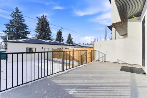 2105 7 Street Ne, Calgary, AB - Outdoor With Exterior