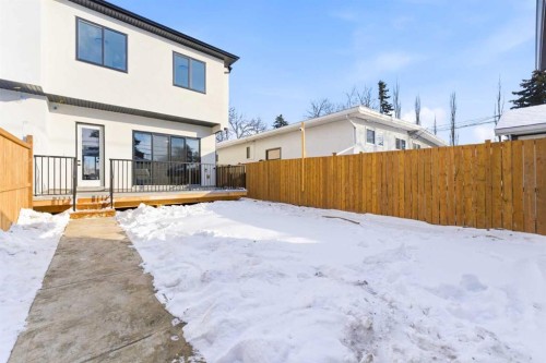 2105 7 Street Ne, Calgary, AB - Outdoor With Exterior