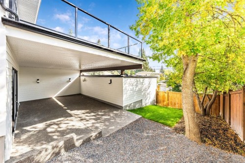 2755 Cannon Road Nw, Calgary, AB - Outdoor