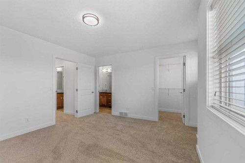 1006 Shantz Place, Crossfield, AB - Indoor Photo Showing Other Room