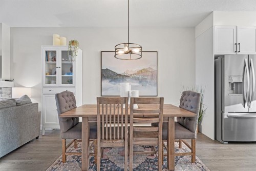5 Larkspur Bend, Okotoks, AB - Indoor Photo Showing Dining Room