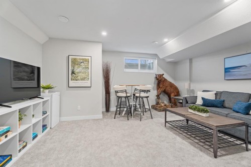 5 Larkspur Bend, Okotoks, AB - Indoor