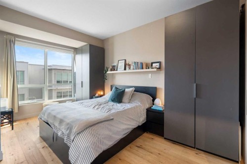 610-63 Inglewood Park Se, Calgary, AB - Indoor Photo Showing Bedroom