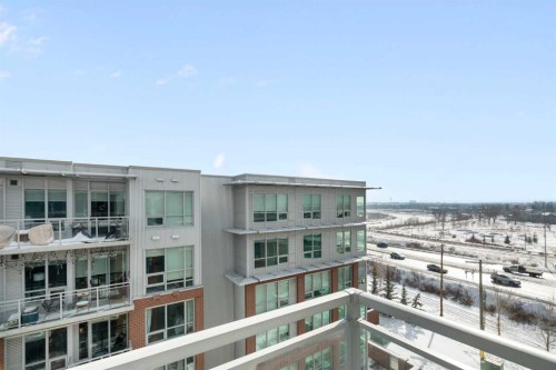 610-63 Inglewood Park Se, Calgary, AB - Outdoor With Balcony
