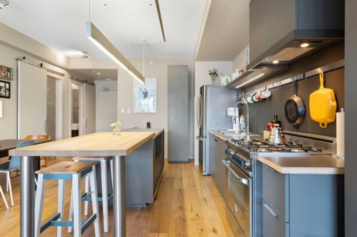 610-63 Inglewood Park Se, Calgary, AB - Indoor Photo Showing Kitchen With Upgraded Kitchen