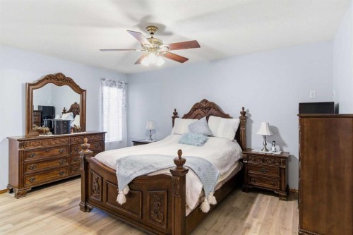 247 Cambridge Crescent, Strathmore, AB - Indoor Photo Showing Bedroom