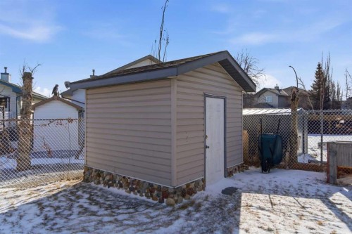 247 Cambridge Crescent, Strathmore, AB - Outdoor With Exterior